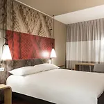 Ξενοδοχείο Mermoz Paris Le Bourget