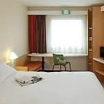 Mermoz Paris Le Bourget Szálloda 3*
