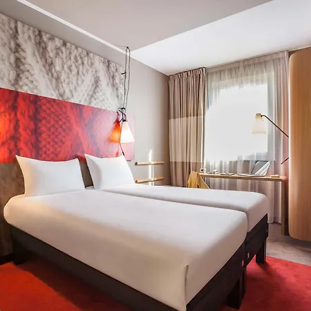 Ibis Paris Le Bourget 3*
