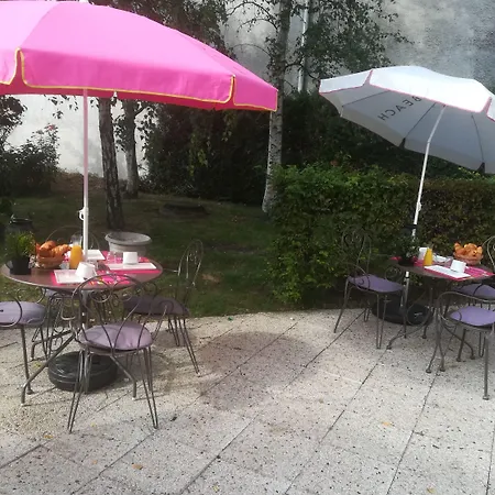 מלון Mermoz Paris Le Bourget
