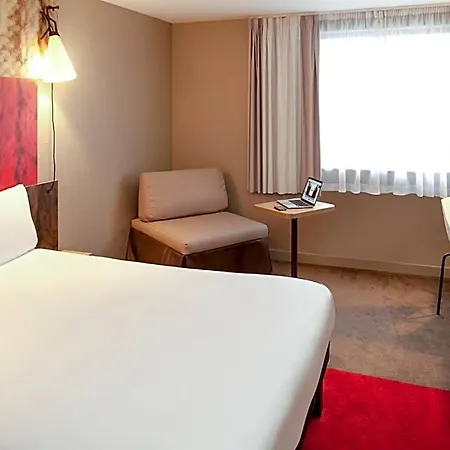 Mermoz Paris Le Bourget 3*