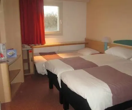 Mermoz Paris Le Bourget 3*