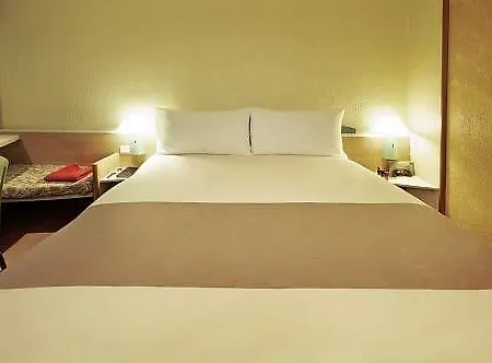 Mermoz Paris Le Bourget 3*
