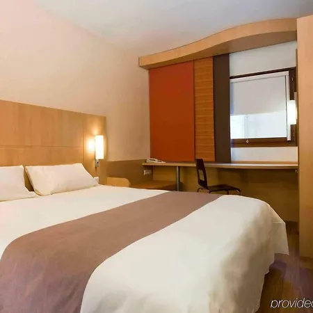 Hotel Ibis Paris Le Bourget La Courneuve